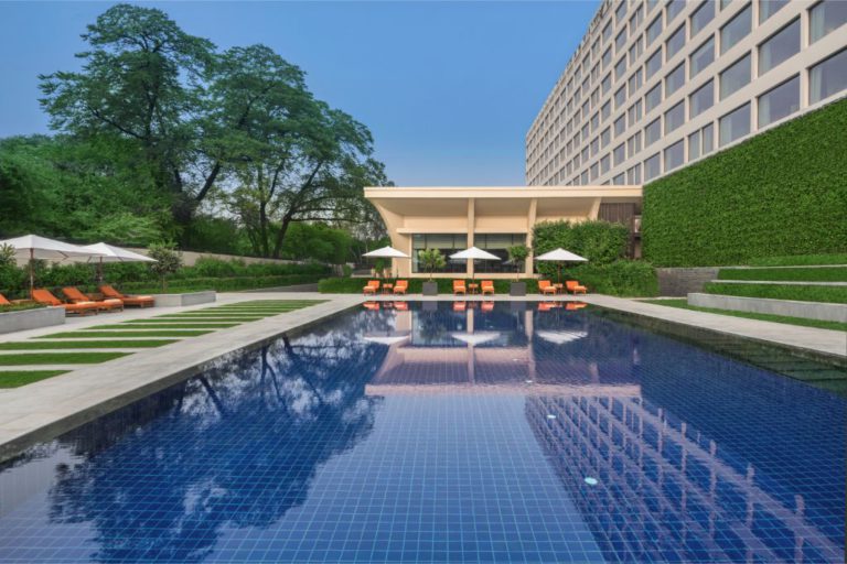 Outdoor Swimming Pool_The Oberoi, New Delhi Royal Holidays